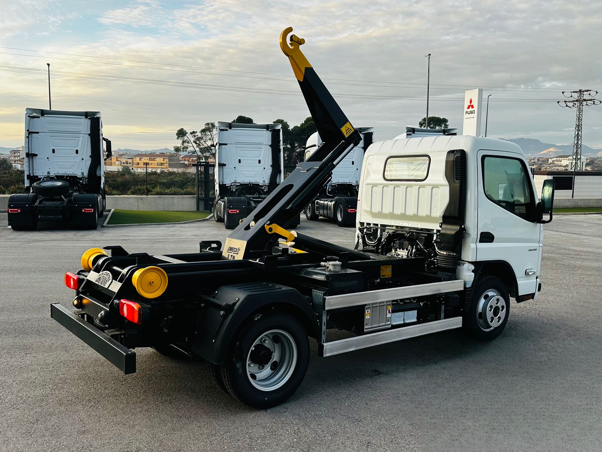 WhatsApp Image 2026-01-07 at 12.23.26 (1)